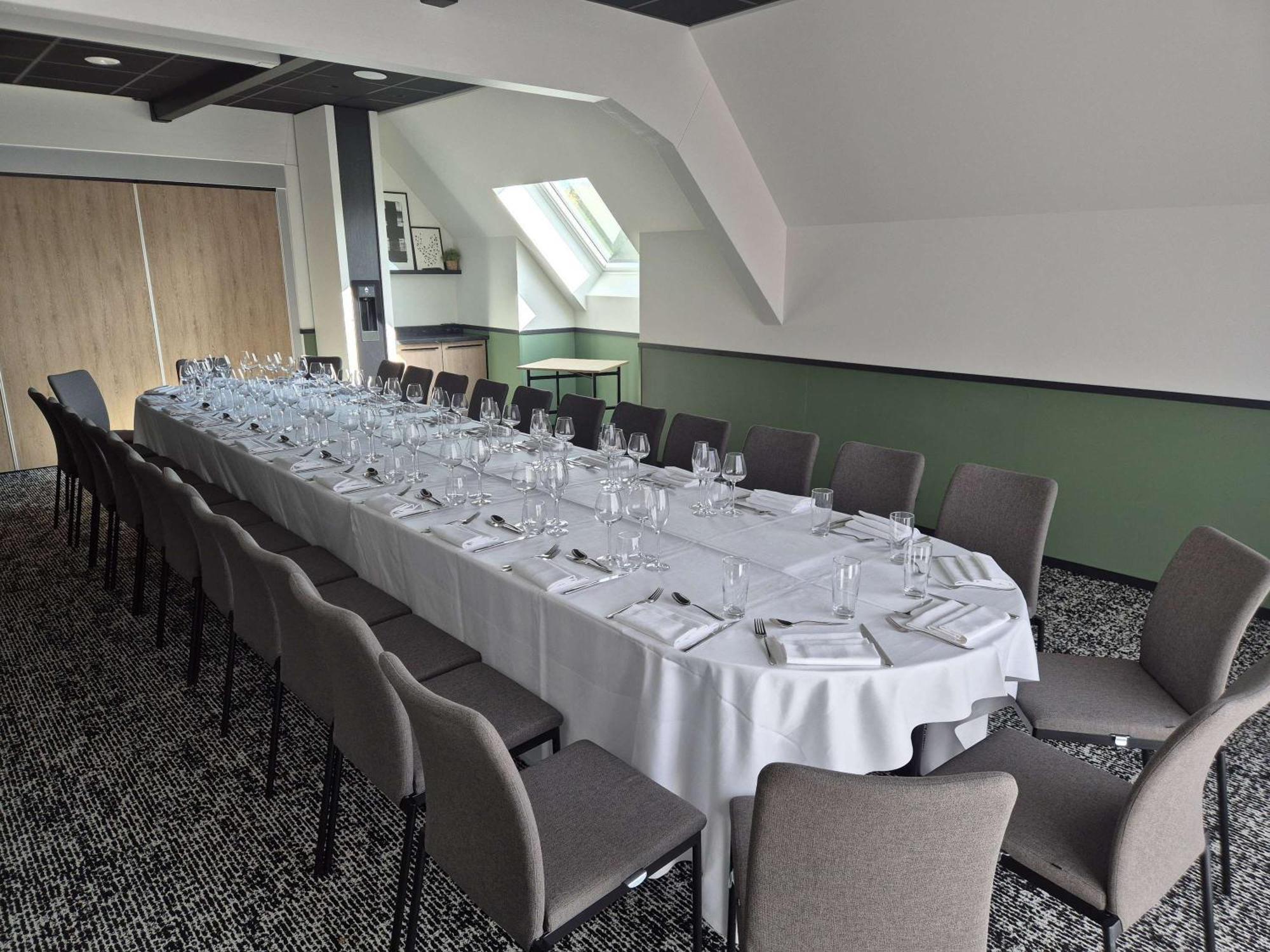 Hotel Ibis Beaune La Ferme Aux Vins