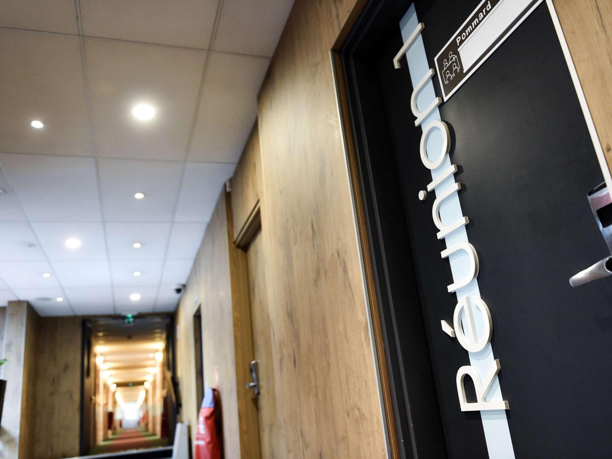 Ibis Beaune La Ferme Aux Vins 3*