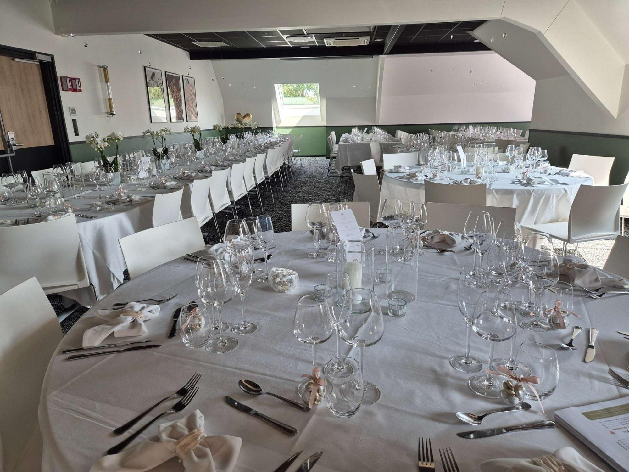 Ibis Beaune La Ferme Aux Vins Hotel